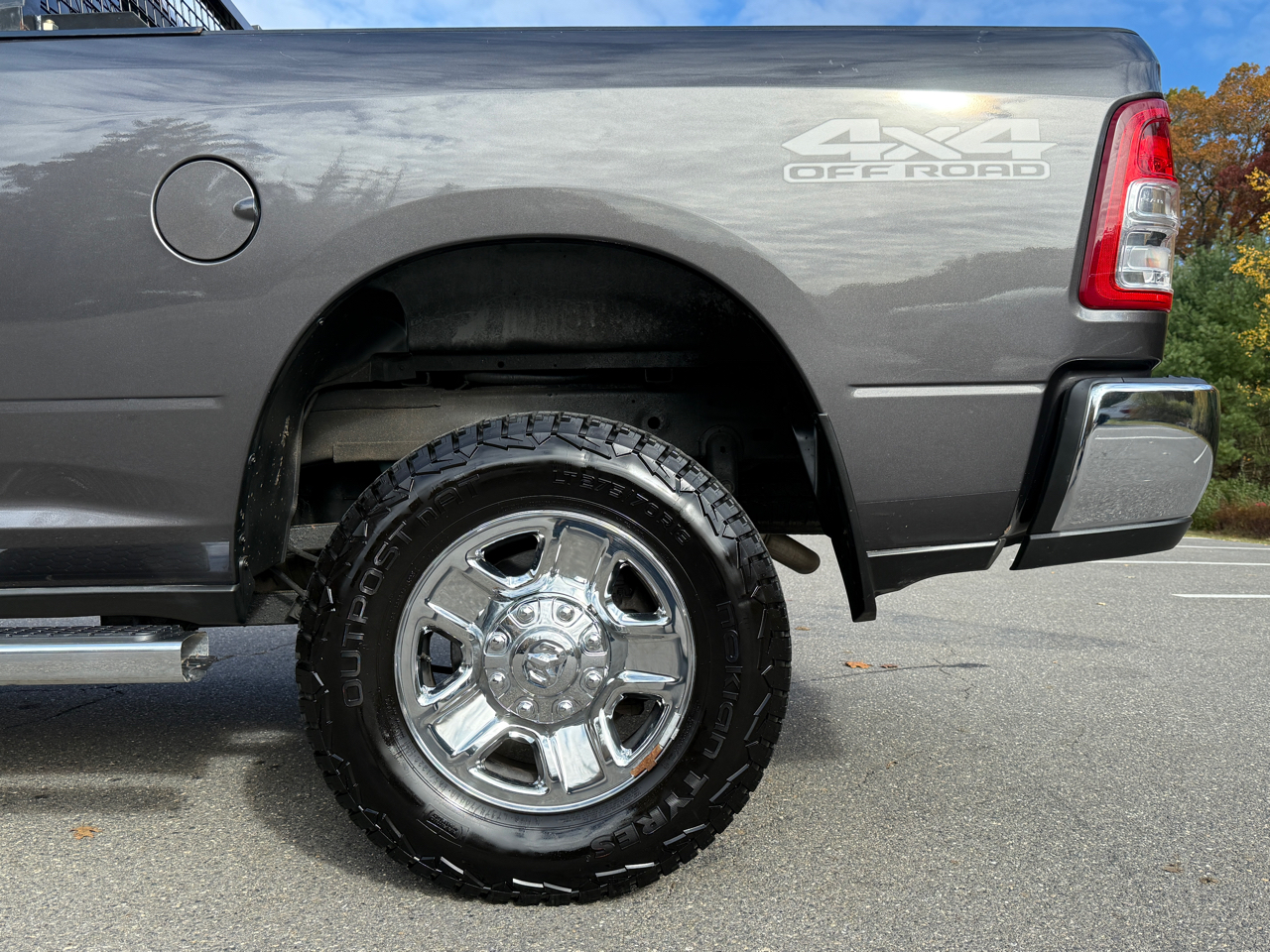 RAM 2500 Tradesman 4x4 Crew Cab 6'4" Box 2021 RAM 2500 Tradesman 4x4 Crew Cab 6'4" Box 2021