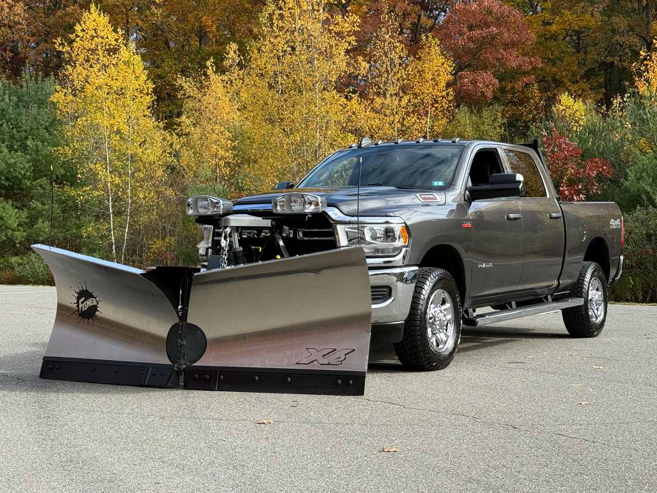 RAM 2500 Tradesman 4x4 Crew Cab 6'4" Box 2021 RAM 2500 Tradesman 4x4 Crew Cab 6'4" Box 2021