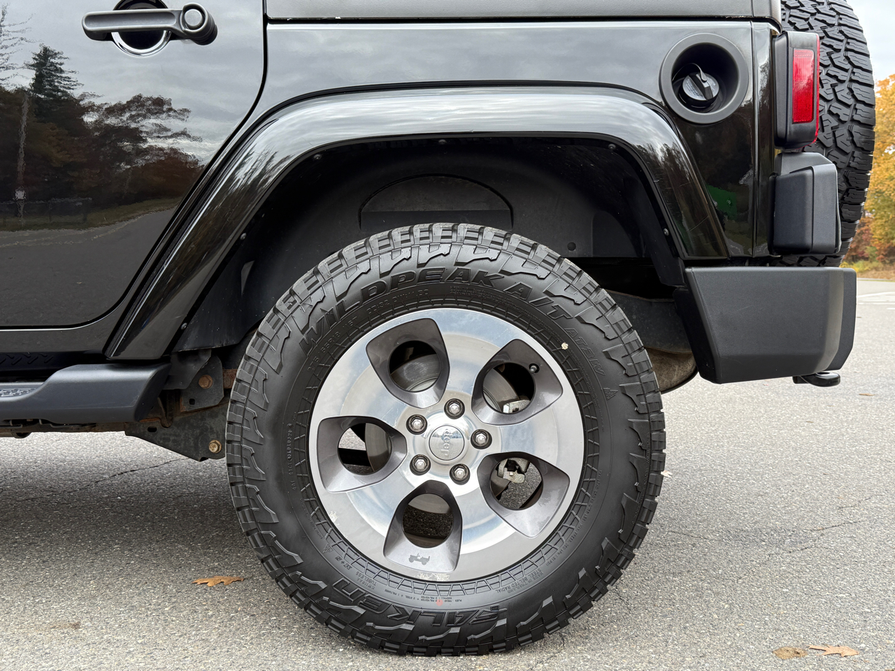 Jeep Wrangler Unlimited Sahara 4x4 2017 Jeep Wrangler Unlimited Sahara 4x4 2017