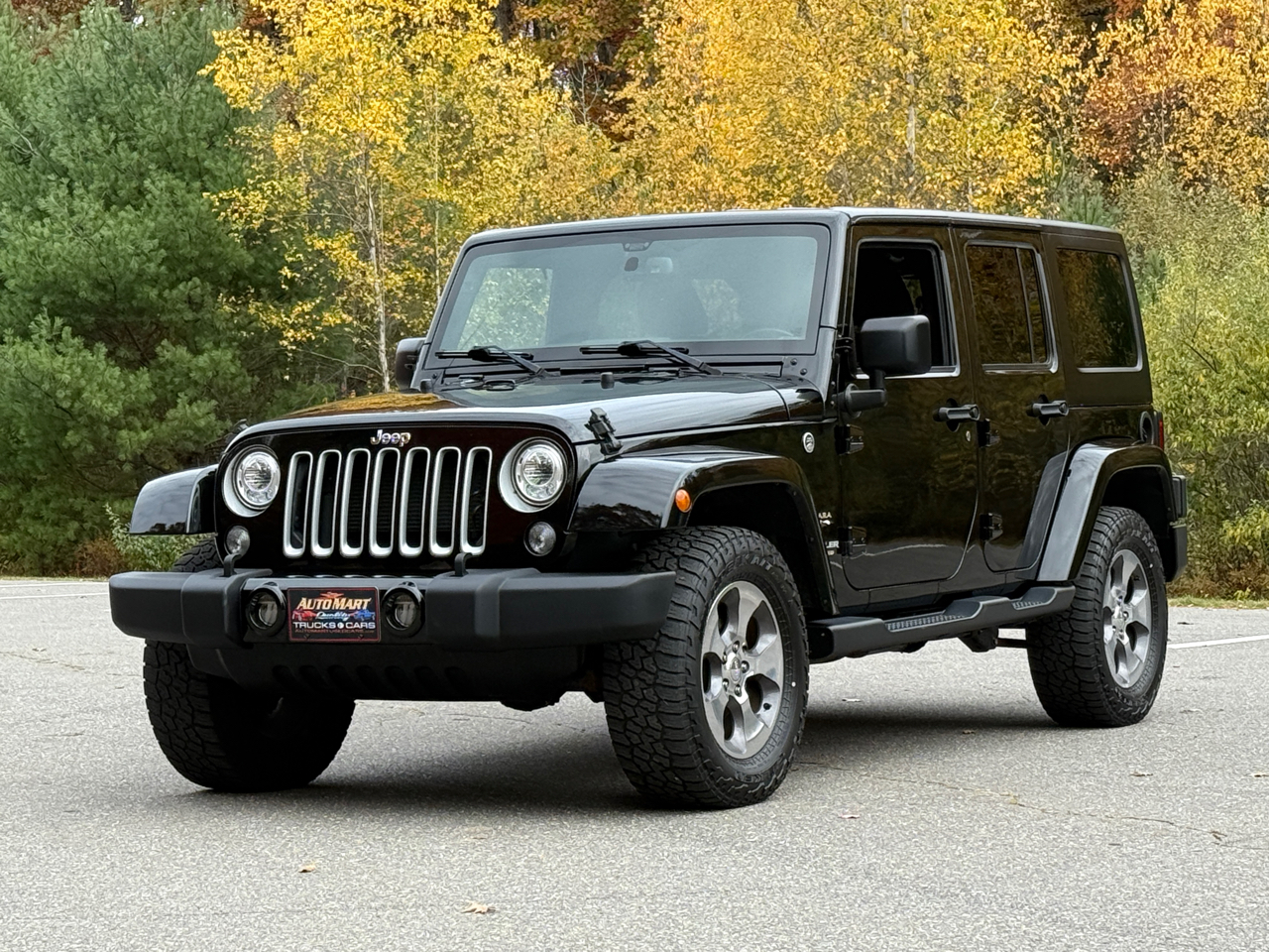 Jeep Wrangler Unlimited Sahara 4x4 2017 Jeep Wrangler Unlimited Sahara 4x4 2017