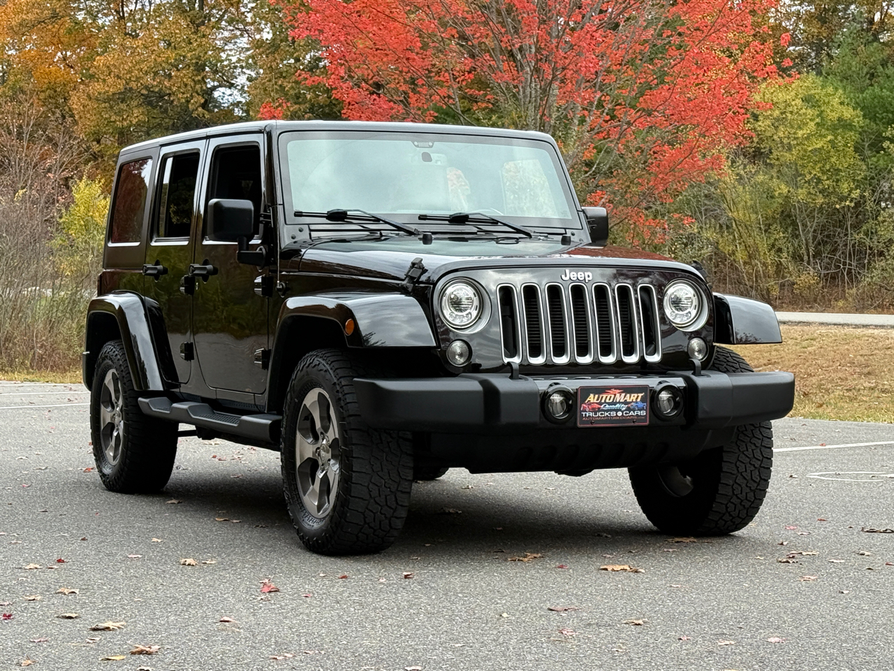 Jeep Wrangler Unlimited Sahara 4x4 2017 Jeep Wrangler Unlimited Sahara 4x4 2017