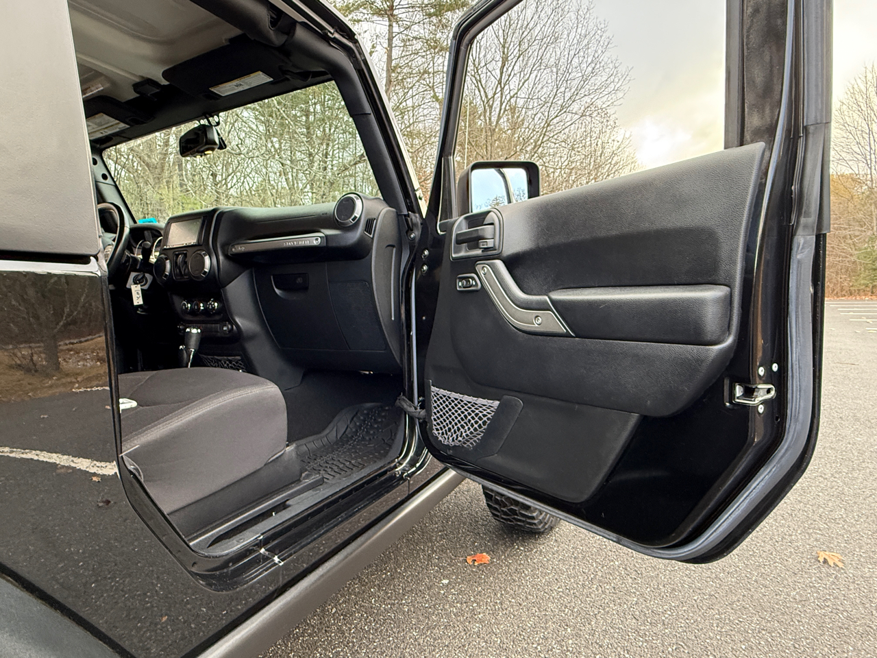 Jeep Wrangler 4WD 2dr Willys Wheeler 2016