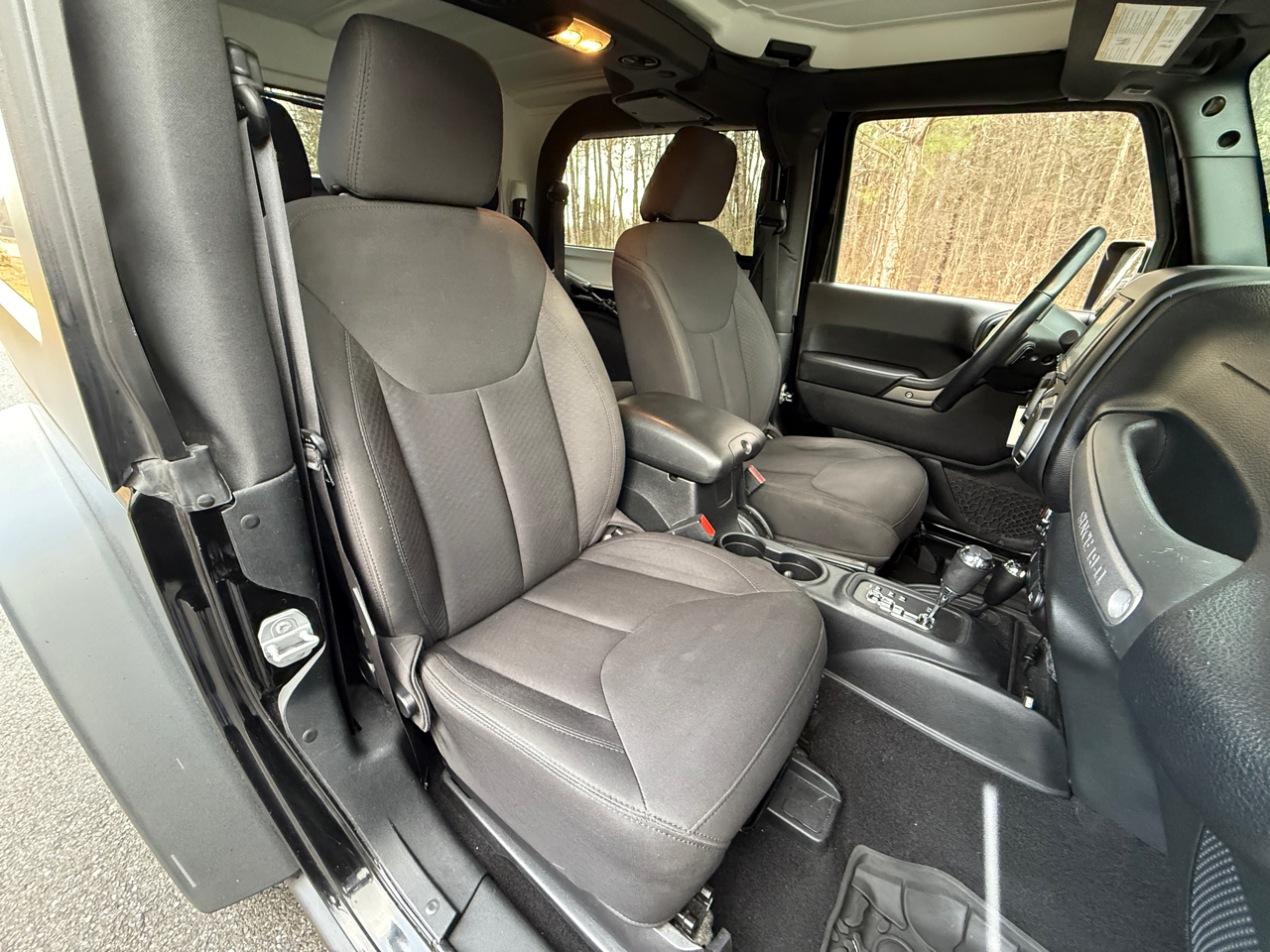 Jeep Wrangler 4WD 2dr Willys Wheeler 2016