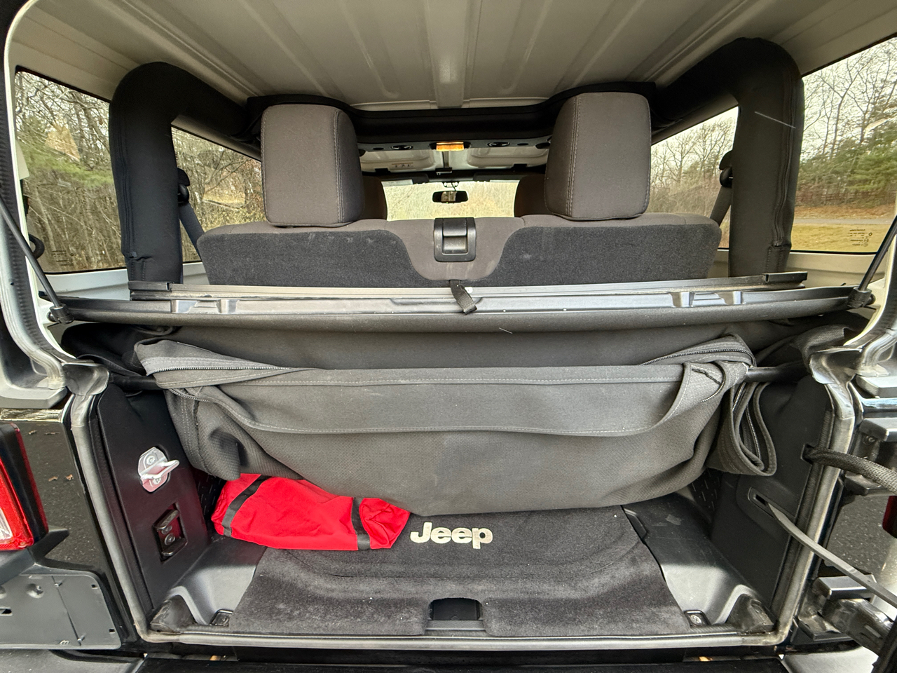 Jeep Wrangler 4WD 2dr Willys Wheeler 2016