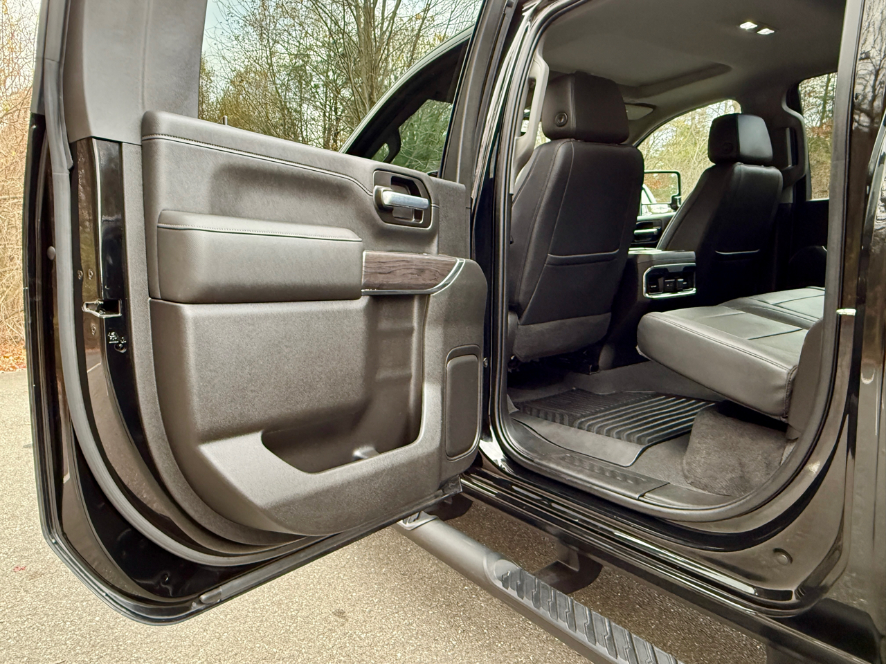 Chevrolet Silverado 2500HD 4WD Crew Cab 159" LTZ 2022