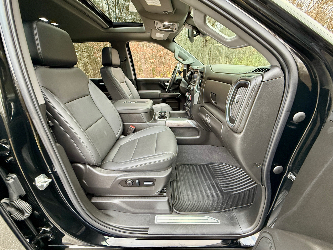 Chevrolet Silverado 2500HD 4WD Crew Cab 159" LTZ 2022