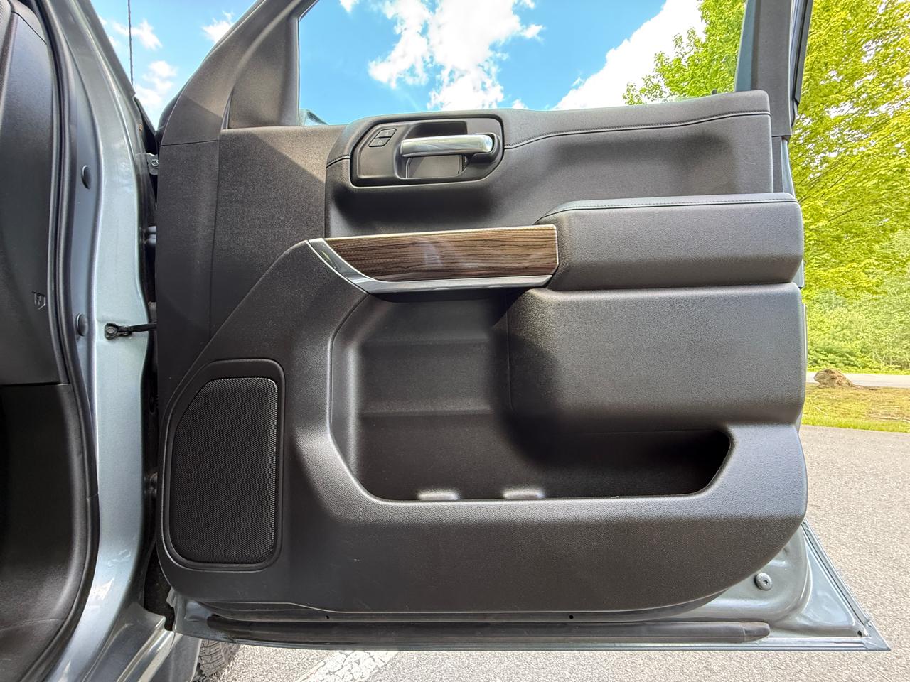 Chevrolet Silverado 1500 4WD Double Cab 147" RST 2019