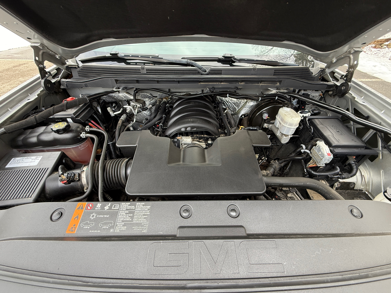 GMC Sierra 1500 4WD Crew Cab 143.5" Denali 2018