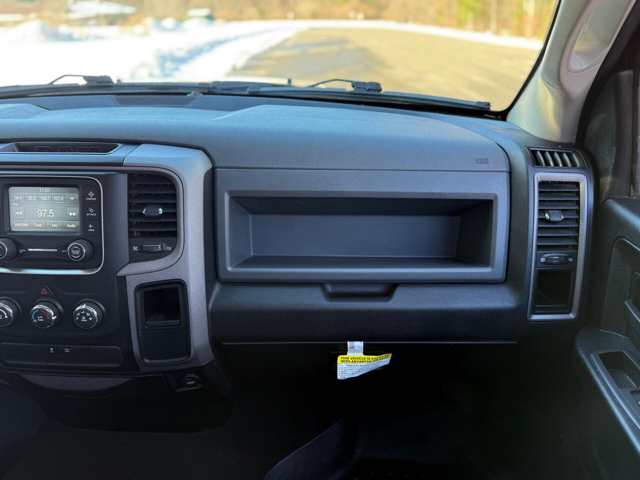 RAM 1500 Express 4x4 Quad Cab 6'4" Box 2017