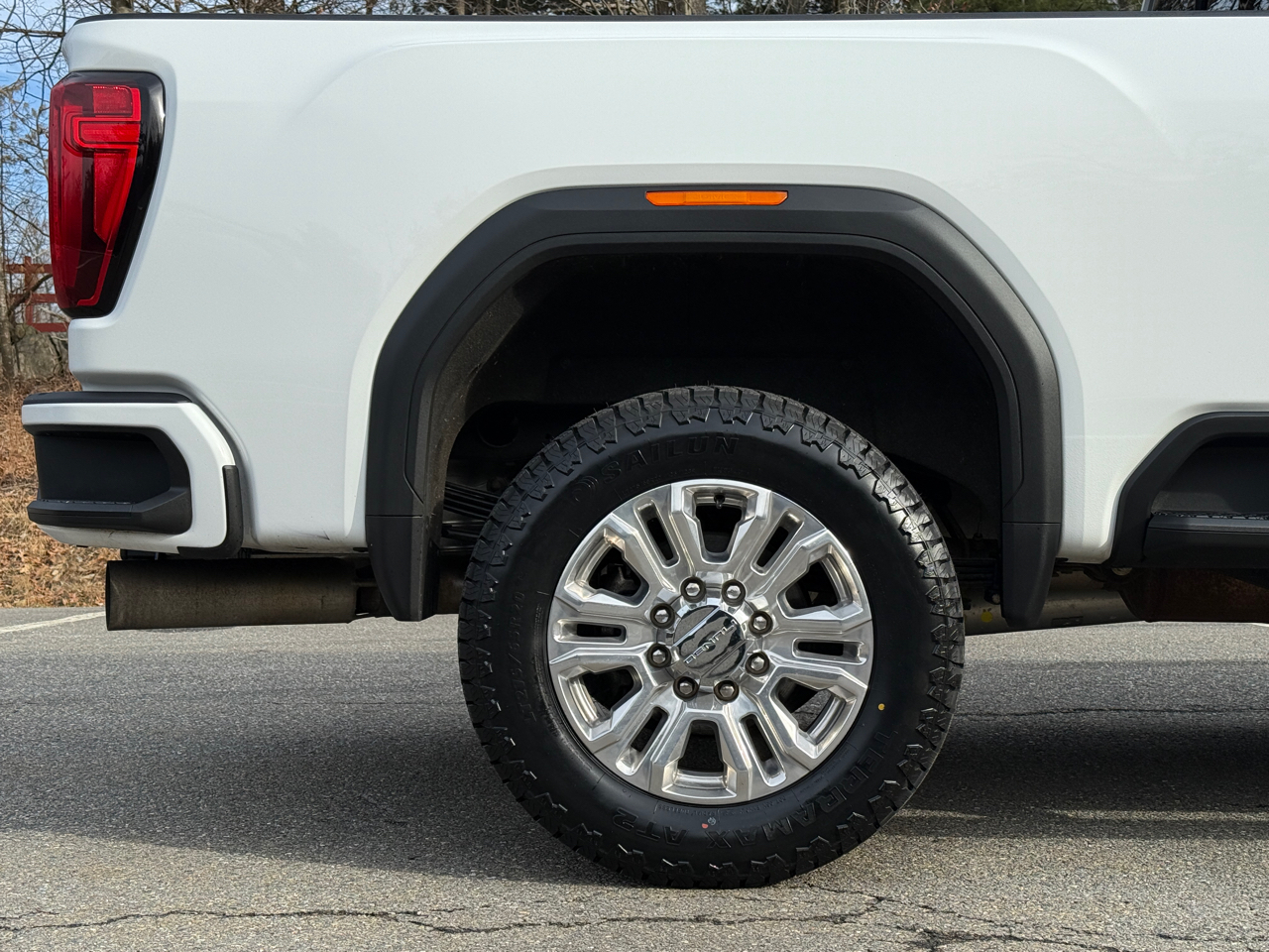 GMC Sierra 2500HD 4WD Crew Cab 159" Denali 2023