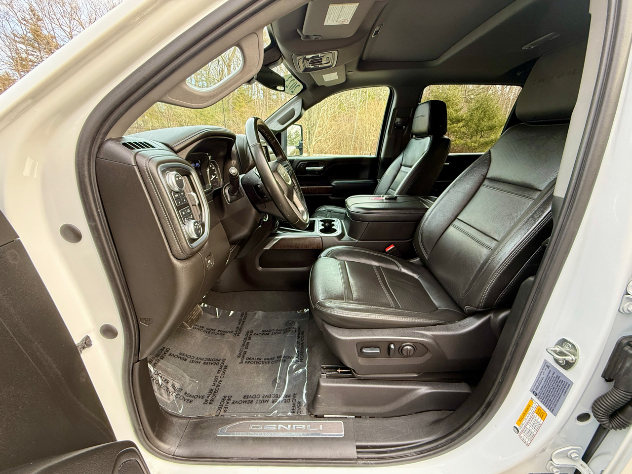 GMC Sierra 2500HD 4WD Crew Cab 159" Denali 2023