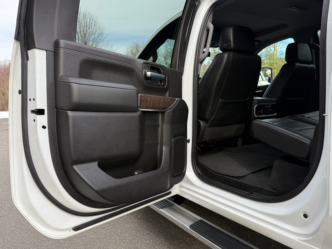 GMC Sierra 2500HD 4WD Crew Cab 159" Denali 2023