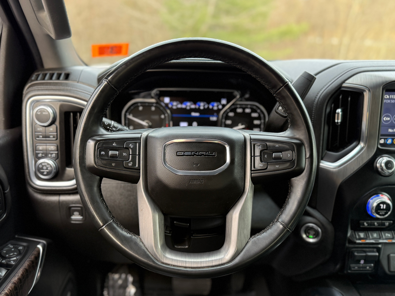 GMC Sierra 2500HD 4WD Crew Cab 159" Denali 2023