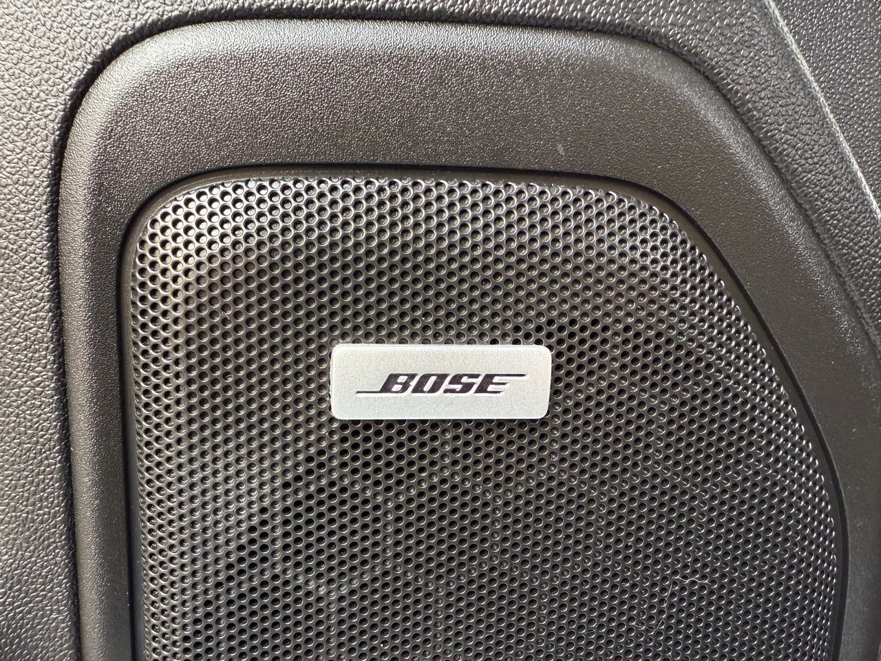 GMC Sierra 2500HD 4WD Crew Cab 159" Denali 2023