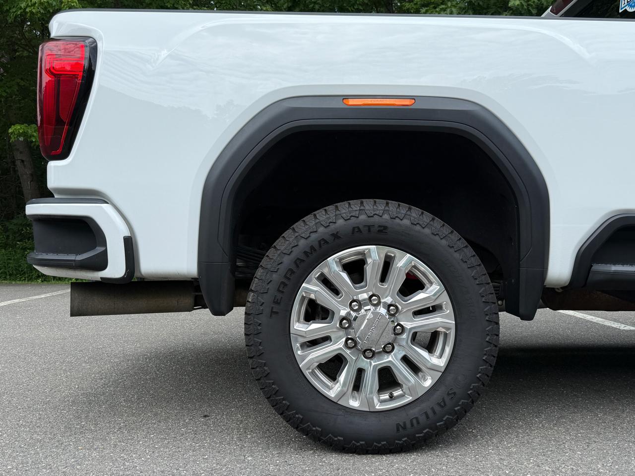 GMC Sierra 2500HD 4WD Crew Cab 159" Denali 2023