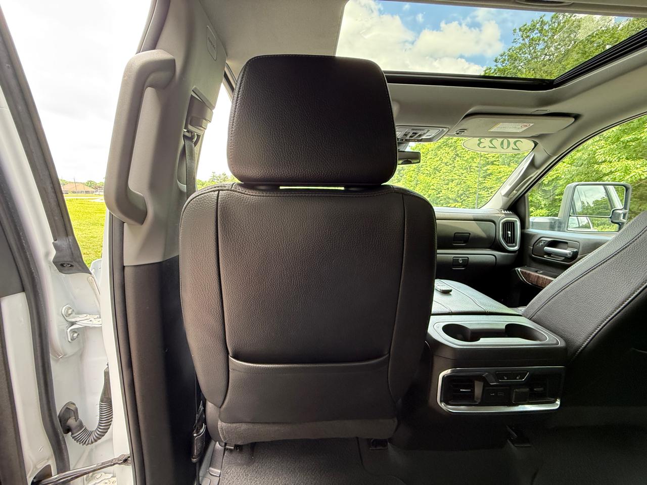 GMC Sierra 2500HD 4WD Crew Cab 159" Denali 2023