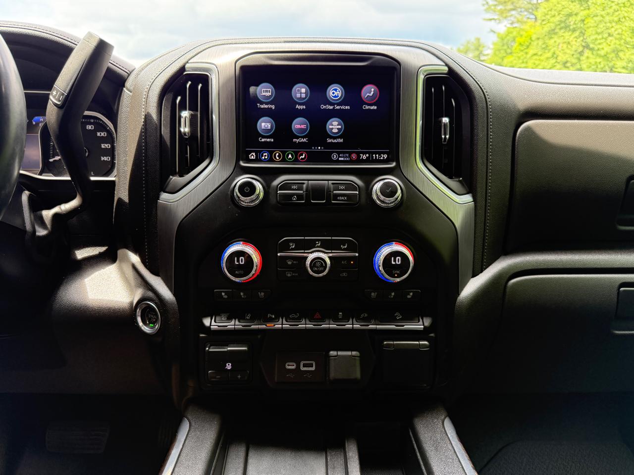 GMC Sierra 2500HD 4WD Crew Cab 159" Denali 2023
