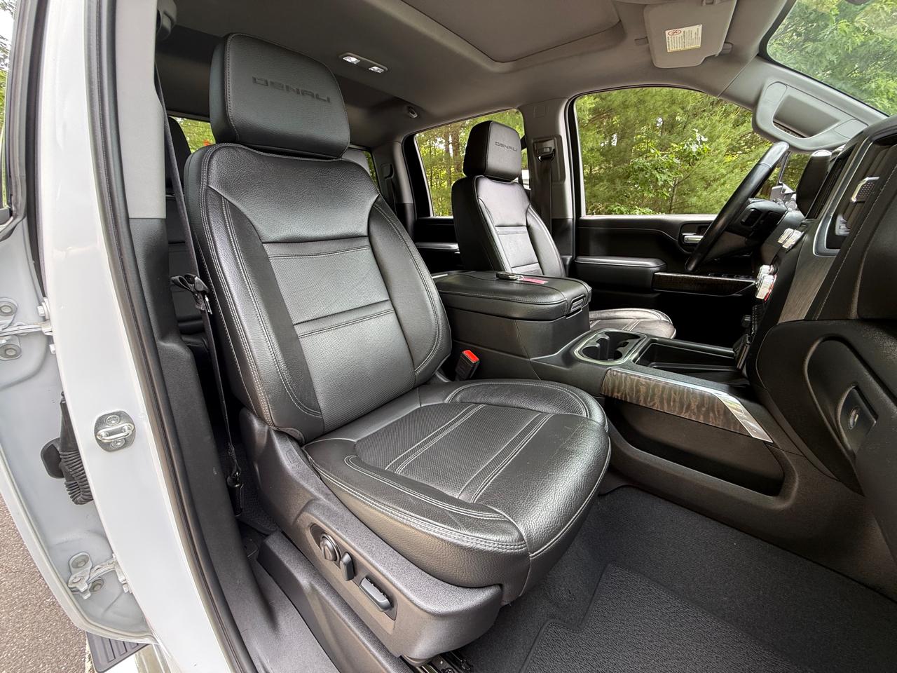 GMC Sierra 2500HD 4WD Crew Cab 159" Denali 2023