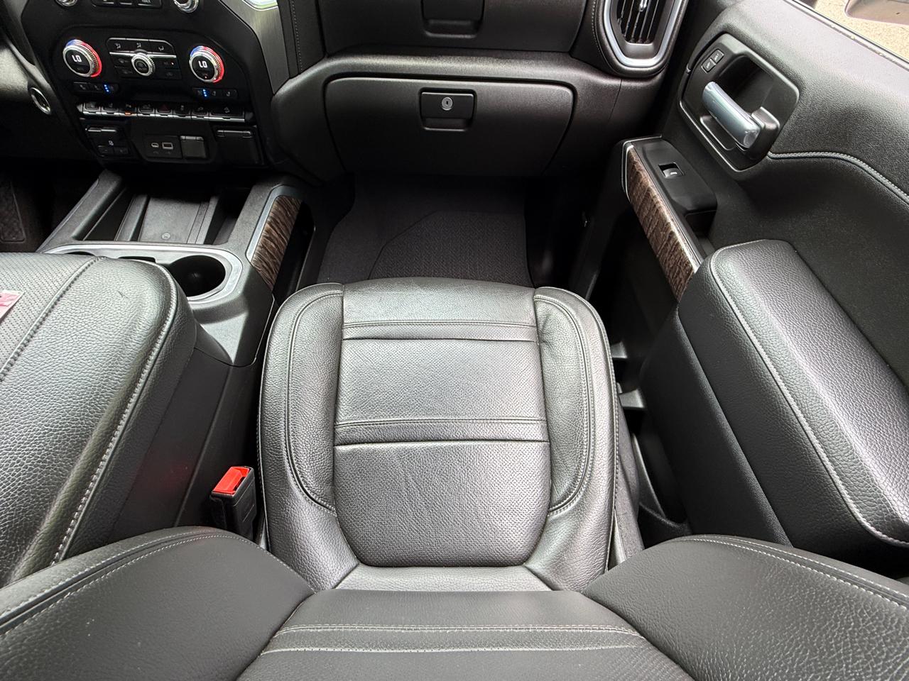 GMC Sierra 2500HD 4WD Crew Cab 159" Denali 2023