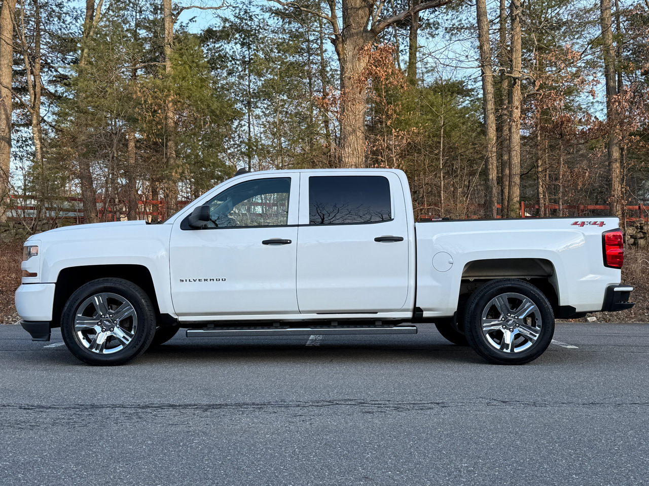 2018 Chevrolet Silverado 1500 4WD Crew Cab 143.5