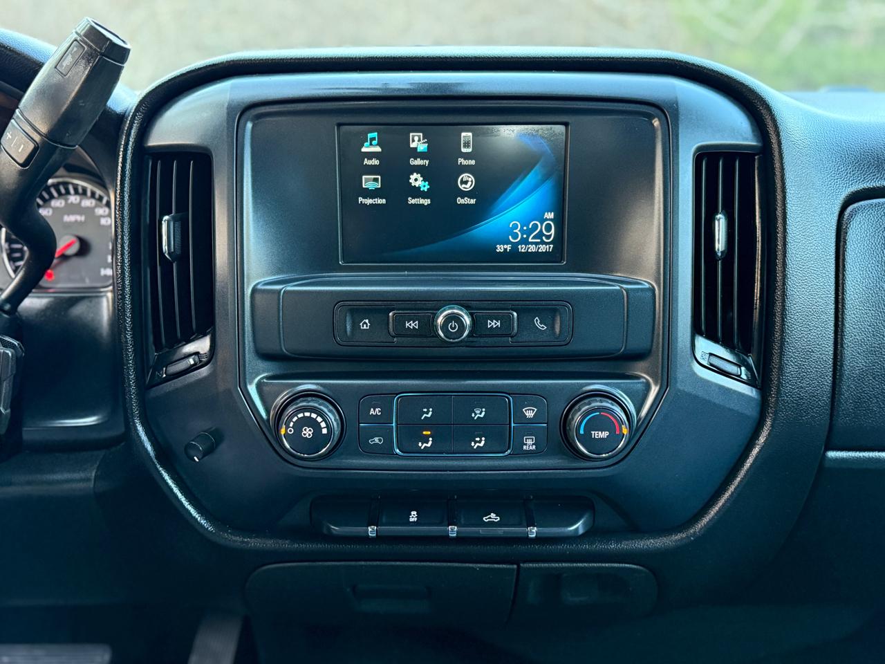 Chevrolet Silverado 1500  2018