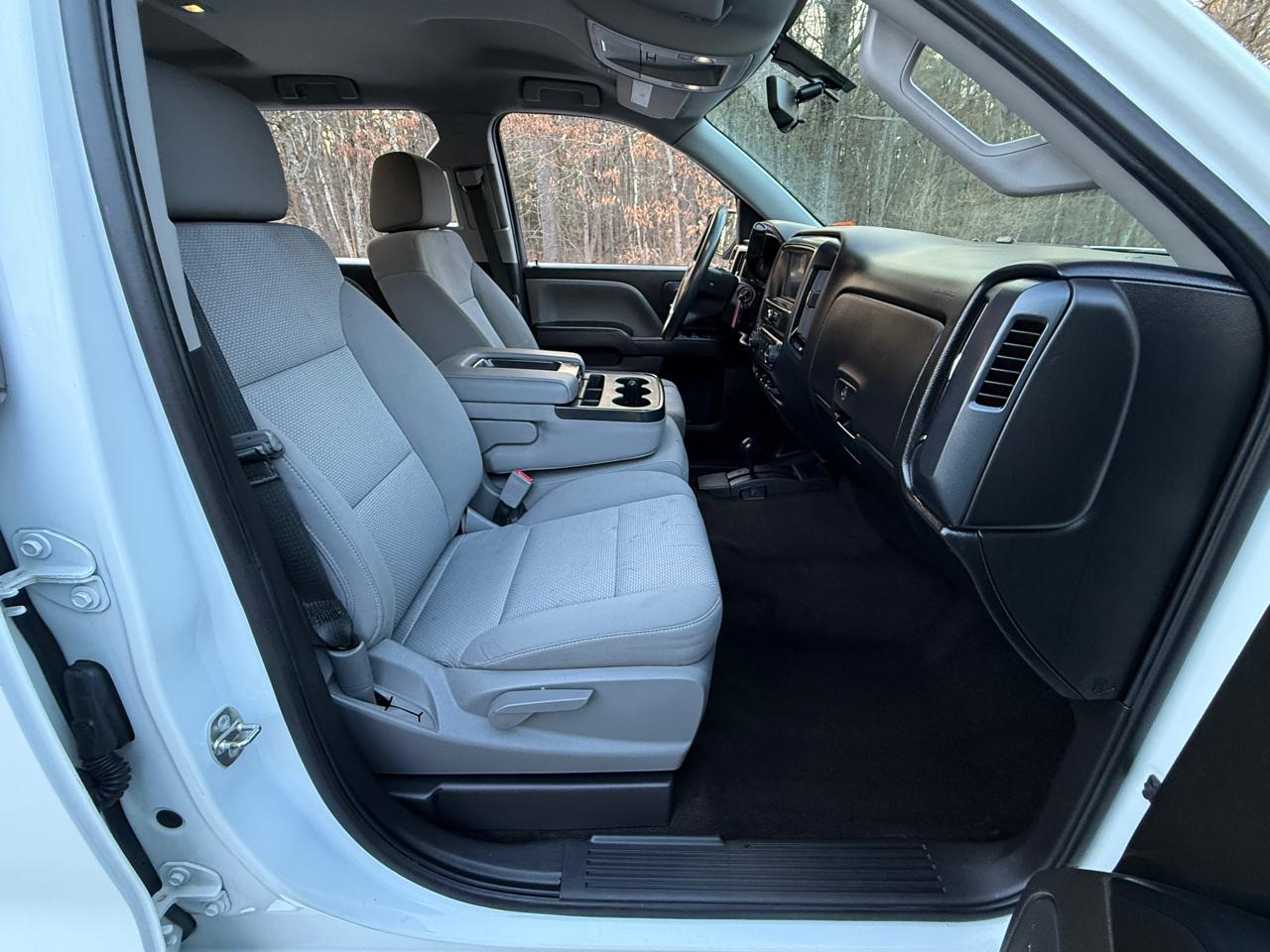 Chevrolet Silverado 1500  2018