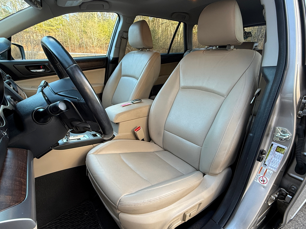 Subaru Outback 4dr Wgn 2.5i Limited PZEV 2016