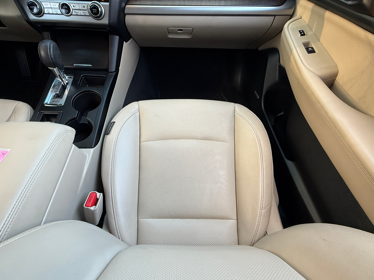 Subaru Outback 4dr Wgn 2.5i Limited PZEV 2016