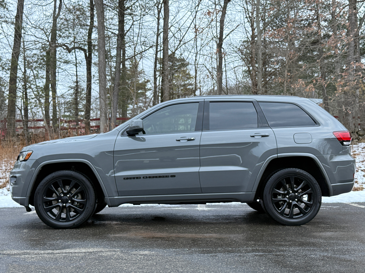 2022 Jeep Cherokee Laredo's photo