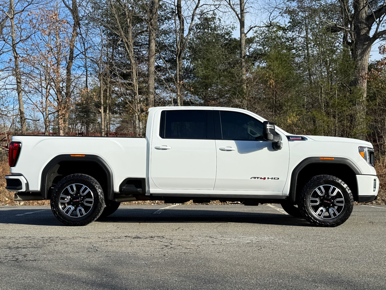 GMC Sierra 2500HD 4WD Crew Cab 159" AT4 2021