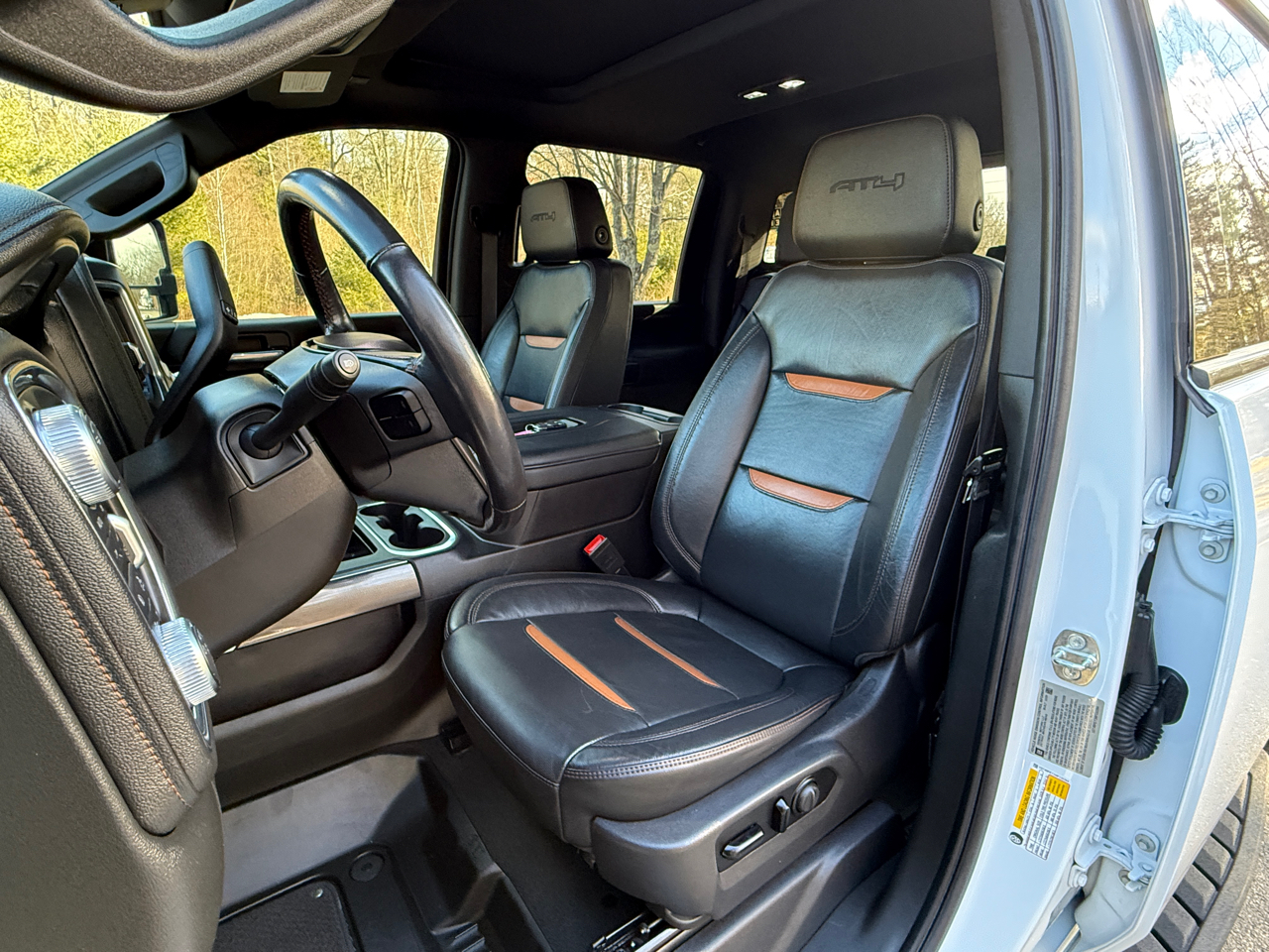 GMC Sierra 2500HD 4WD Crew Cab 159" AT4 2021