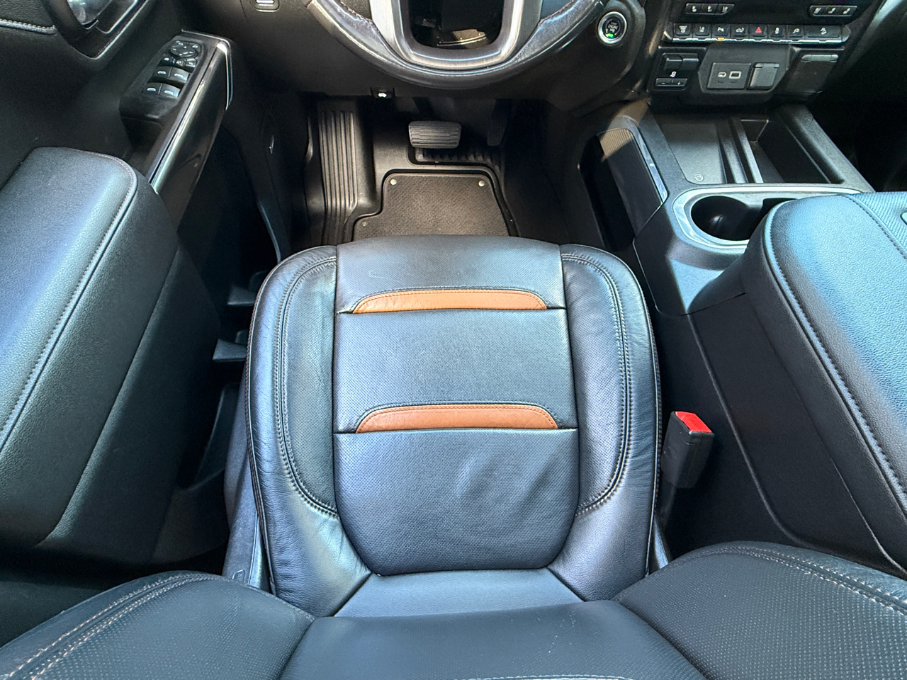 GMC Sierra 2500HD 4WD Crew Cab 159" AT4 2021