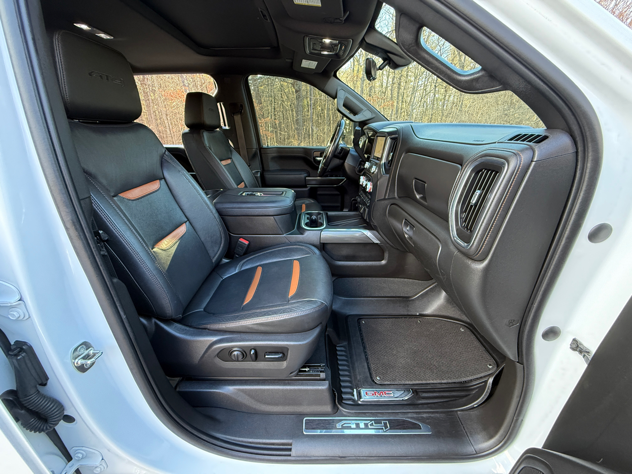 GMC Sierra 2500HD 4WD Crew Cab 159" AT4 2021