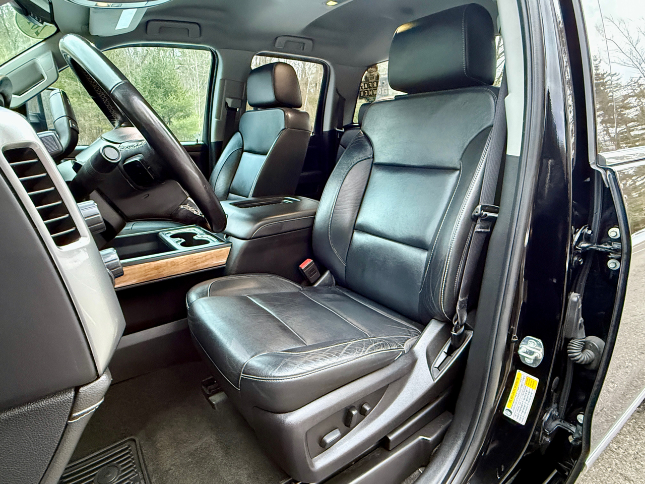 Chevrolet Silverado 2500HD 4WD Double Cab 144.2" LTZ 2018