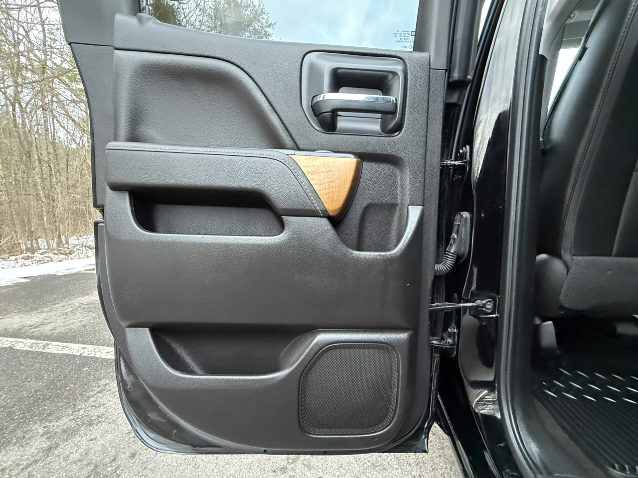 Chevrolet Silverado 2500HD 4WD Double Cab 144.2" LTZ 2018