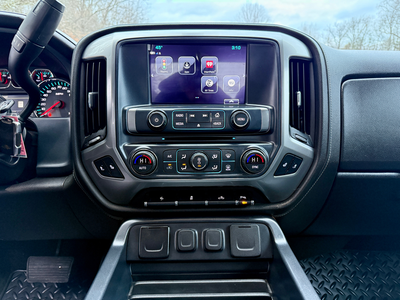 Chevrolet Silverado 2500HD 4WD Double Cab 144.2" LTZ 2018