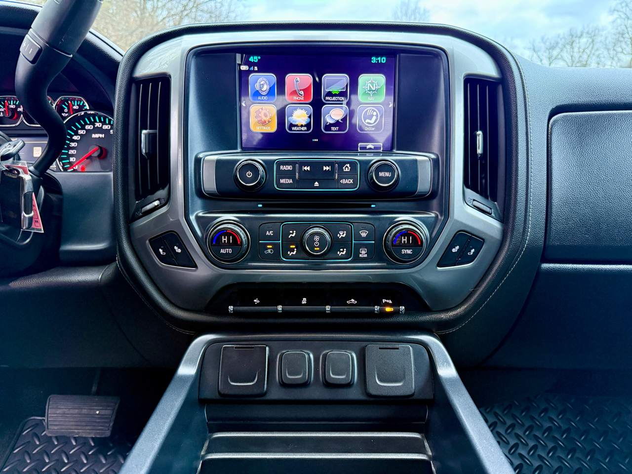 Chevrolet Silverado 2500HD 4WD Double Cab 144.2" LTZ 2018