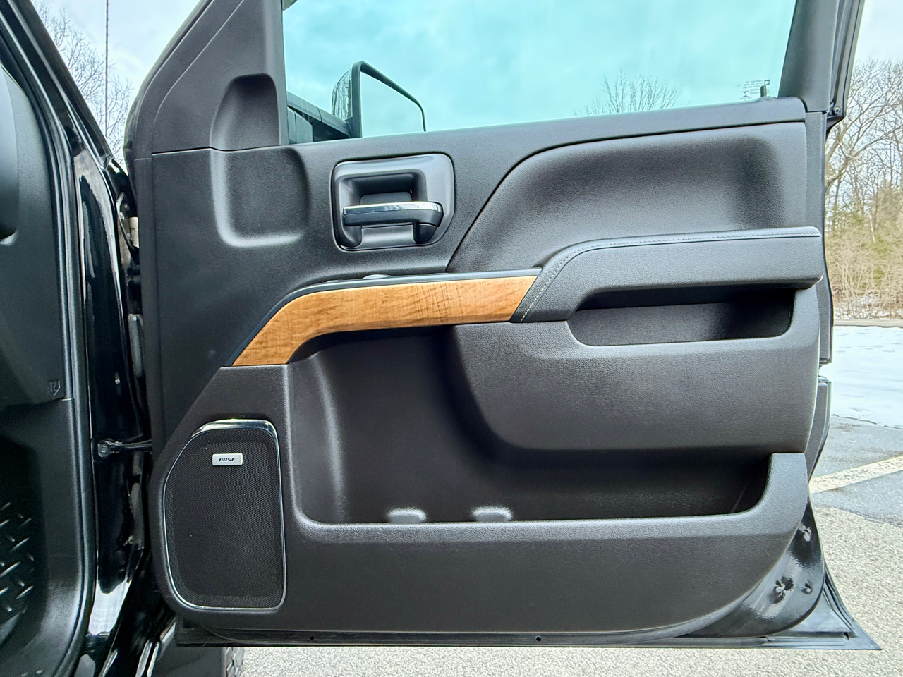 Chevrolet Silverado 2500HD 4WD Double Cab 144.2" LTZ 2018