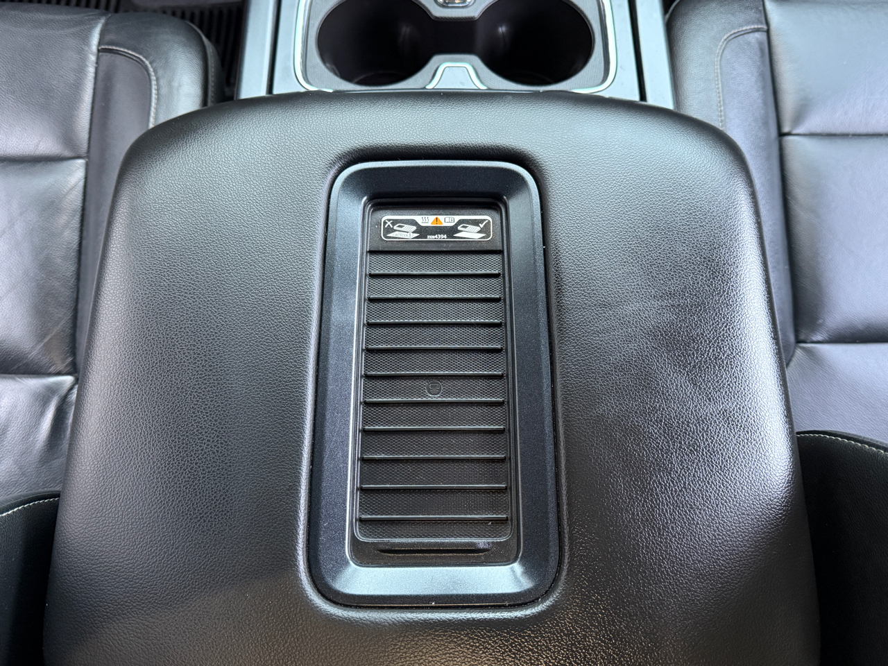 Chevrolet Silverado 2500HD 4WD Double Cab 144.2" LTZ 2018