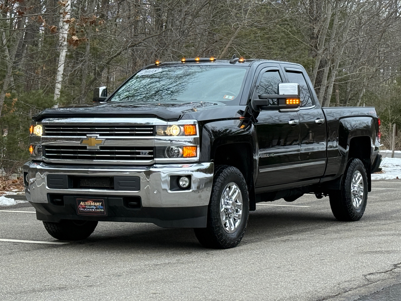 Chevrolet Silverado 2500HD 4WD Double Cab 144.2" LTZ 2018