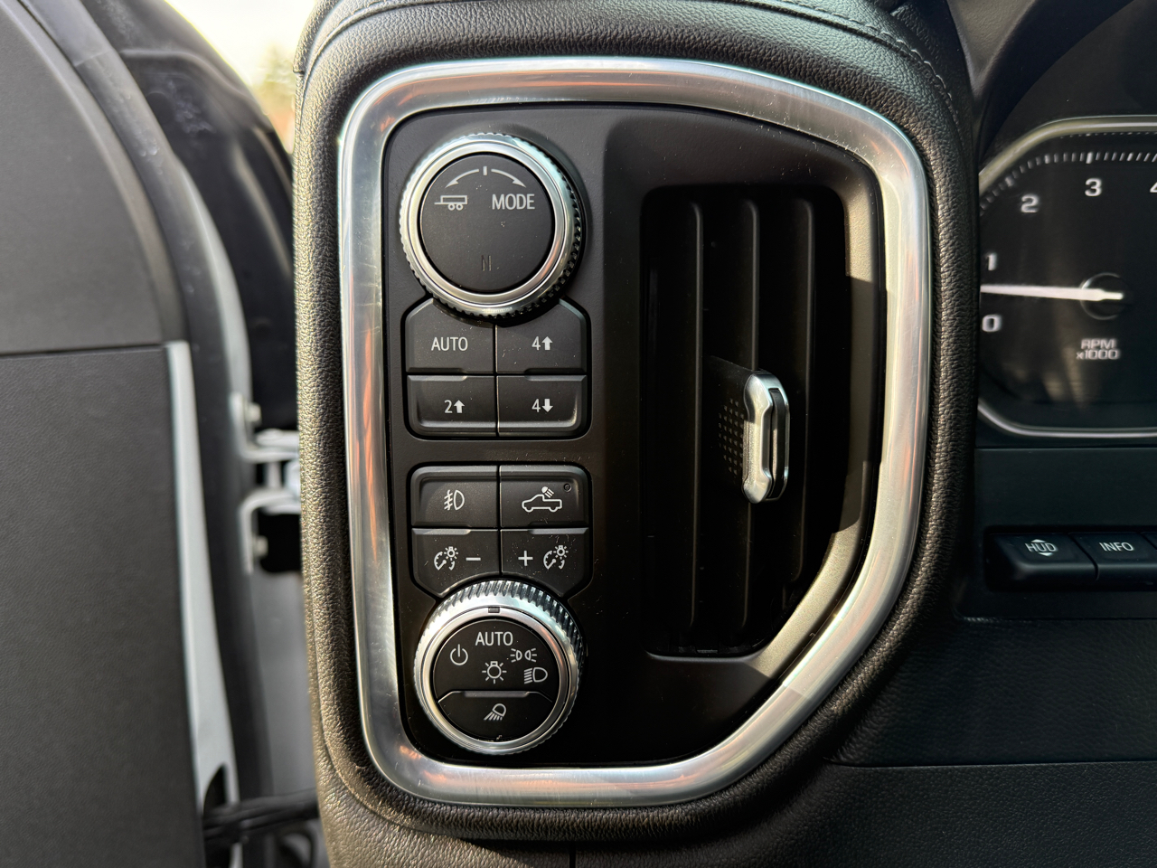 GMC Sierra 2500HD 4WD Crew Cab 159" Denali 2021