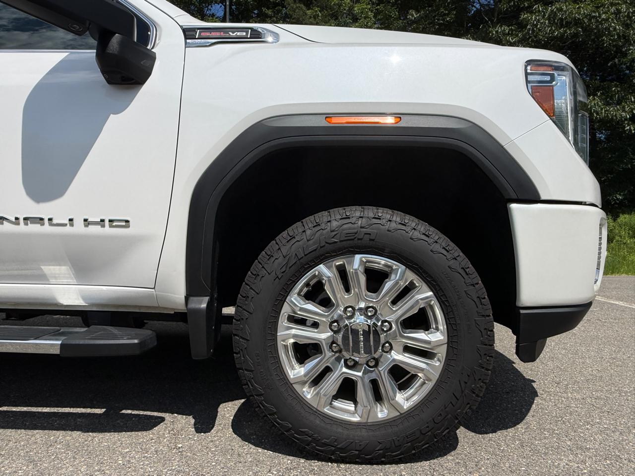 GMC Sierra 2500HD 4WD Crew Cab 159" Denali 2021