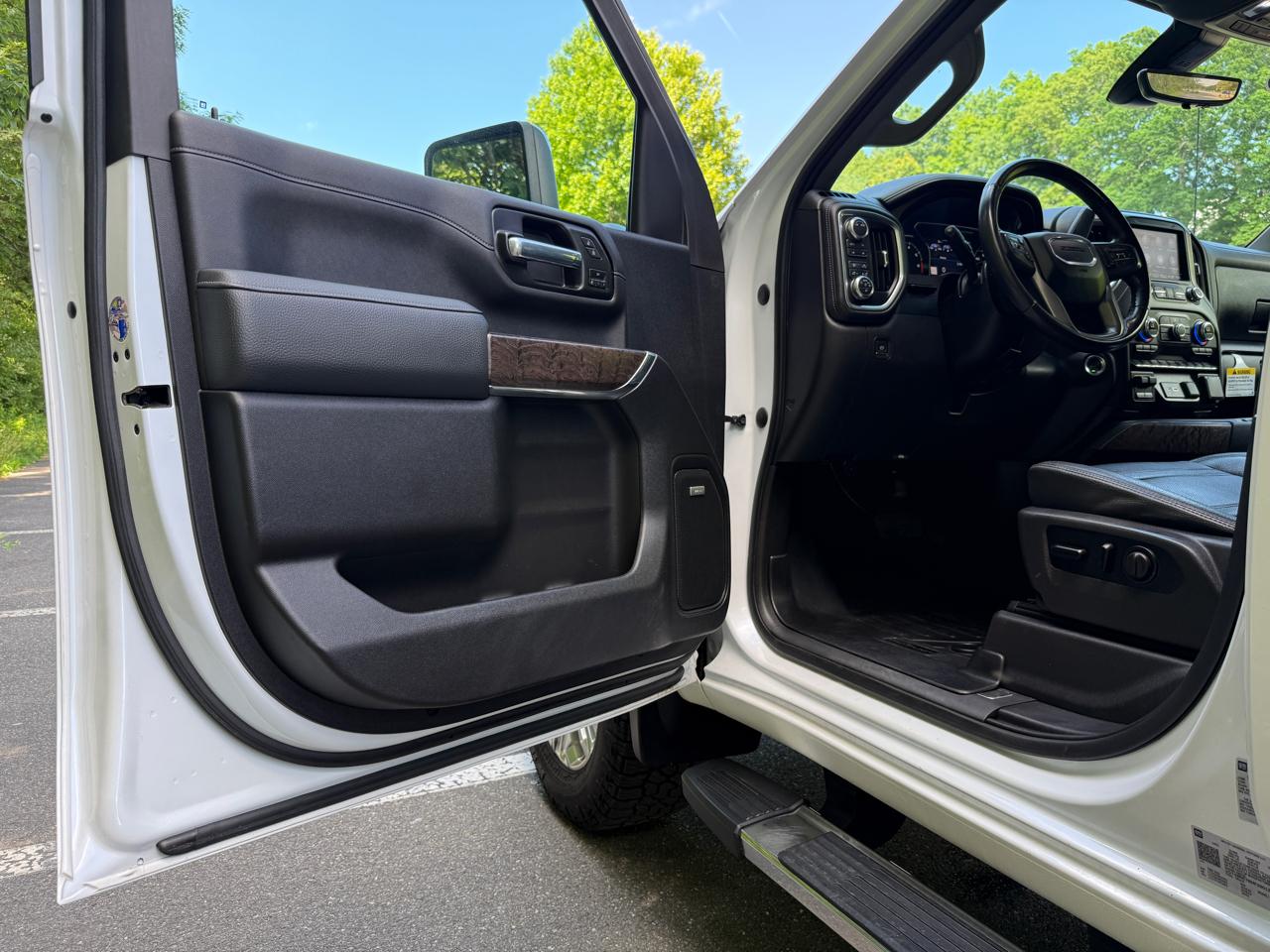 GMC Sierra 2500HD 4WD Crew Cab 159" Denali 2021