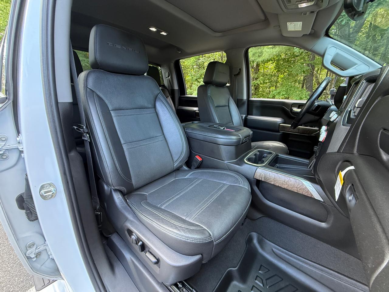 GMC Sierra 2500HD 4WD Crew Cab 159" Denali 2021