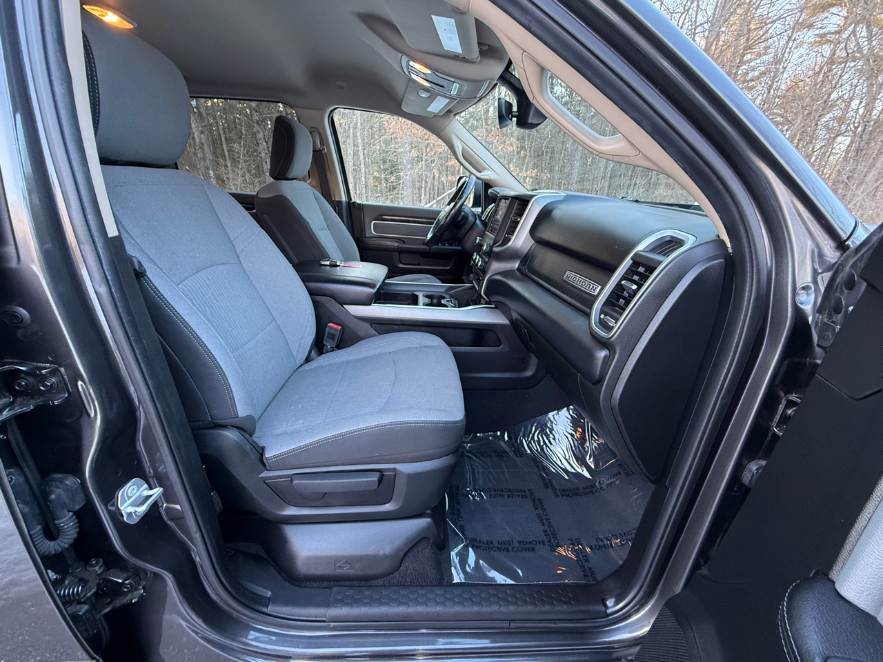 RAM 2500 Big Horn 4x4 Crew Cab 6'4" Box 2019