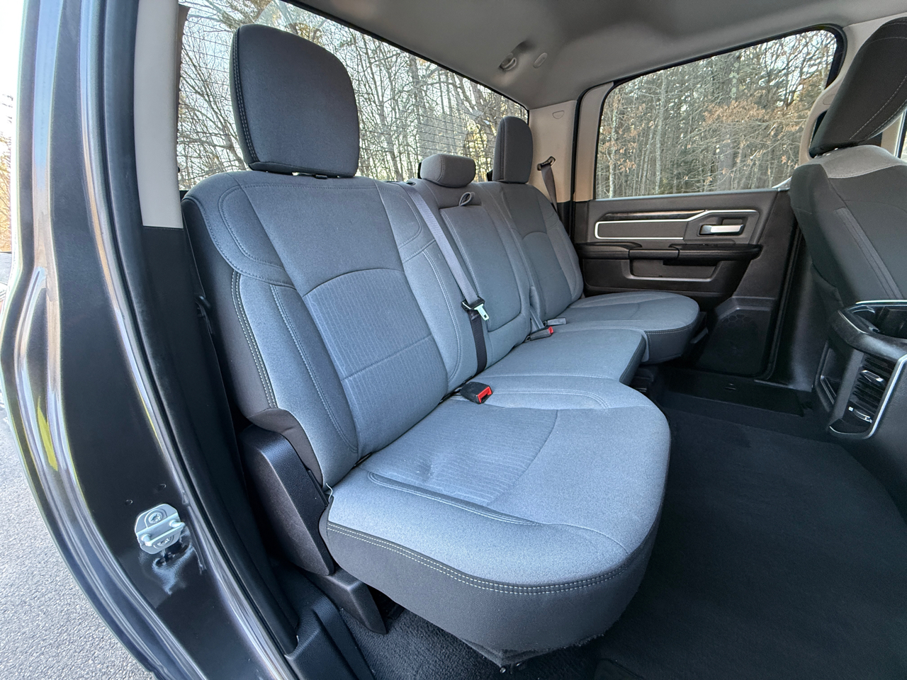 RAM 2500 Big Horn 4x4 Crew Cab 6'4" Box 2019