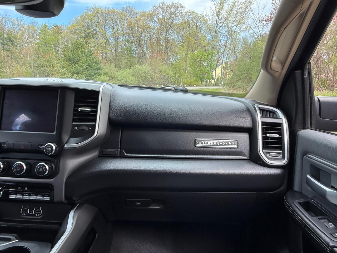 RAM 2500 Big Horn 4x4 Crew Cab 6'4" Box 2019