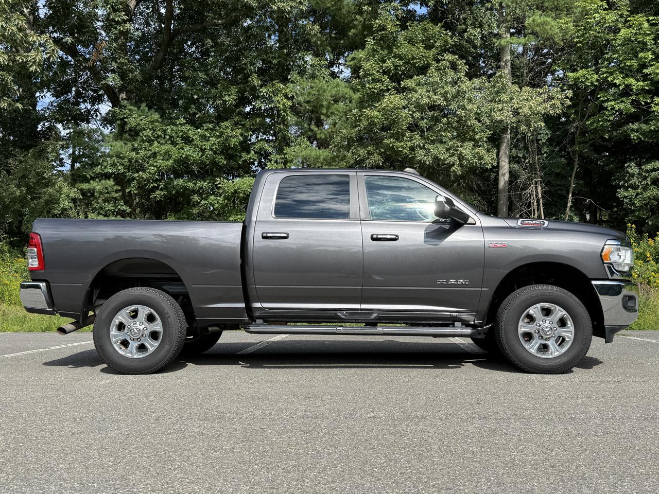 RAM 2500 Big Horn 4x4 Crew Cab 6'4" Box 2019