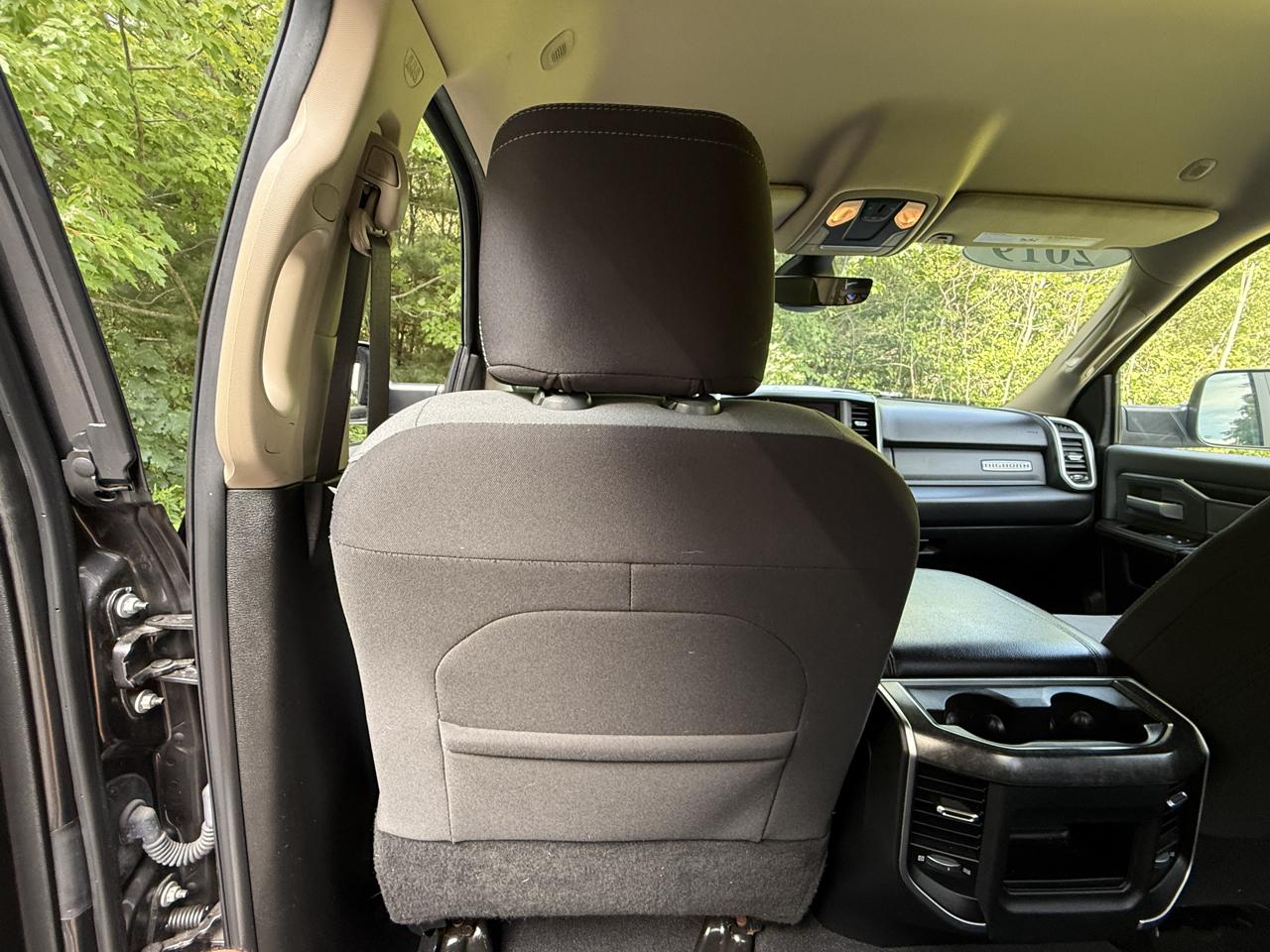 RAM 2500 Big Horn 4x4 Crew Cab 6'4" Box 2019