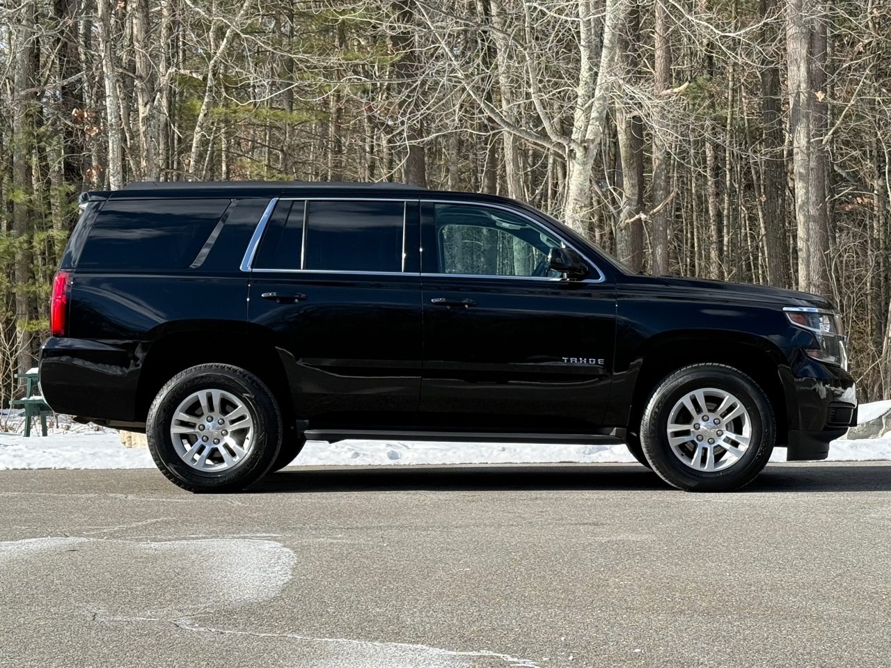 Chevrolet Tahoe 4WD 4dr LS 2017